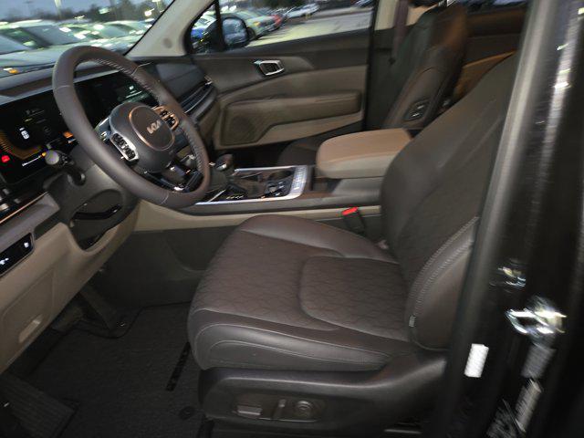 new 2026 Kia Carnival car, priced at $41,180