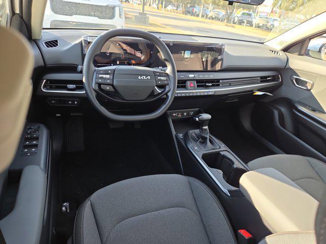 new 2025 Kia K4 car, priced at $23,551