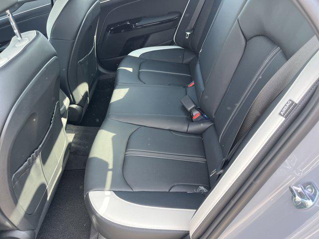 new 2025 Kia K5 car, priced at $29,540