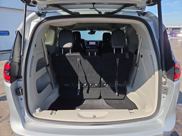 used 2024 Chrysler Pacifica car, priced at $26,968