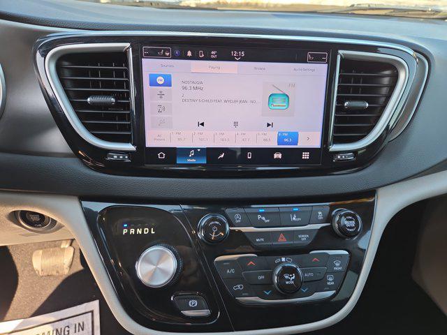 used 2024 Chrysler Pacifica car, priced at $26,968