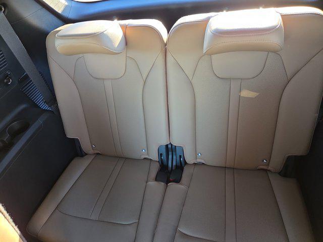 new 2026 Kia Sorento car, priced at $44,289