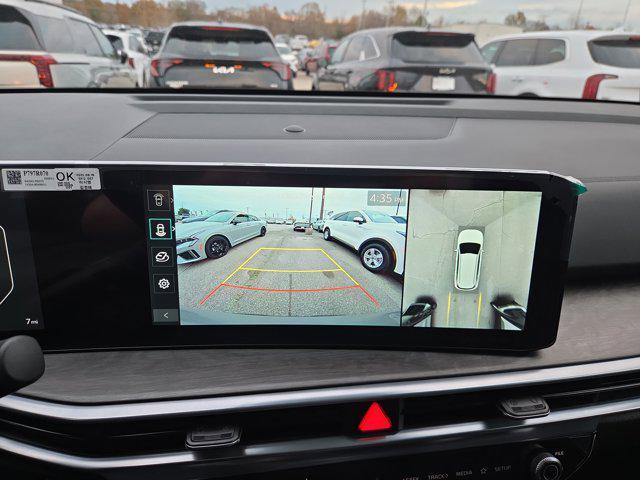 new 2026 Kia Sorento car, priced at $40,961