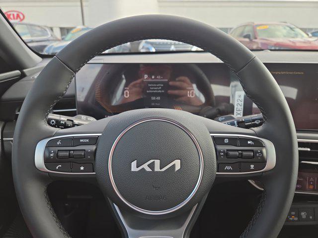 new 2026 Kia K5 car, priced at $29,075