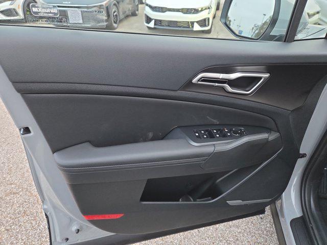 new 2026 Kia Sportage car, priced at $31,559