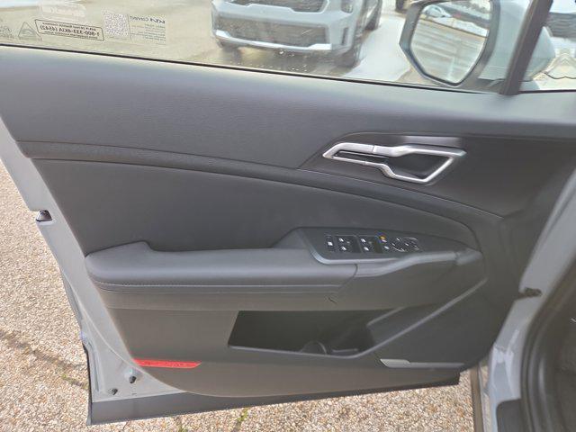 new 2026 Kia Sportage car, priced at $31,559