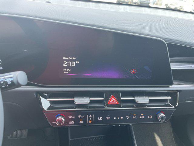 new 2025 Kia Niro car, priced at $29,007