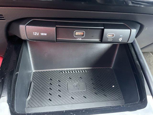 new 2025 Kia Niro car, priced at $29,007