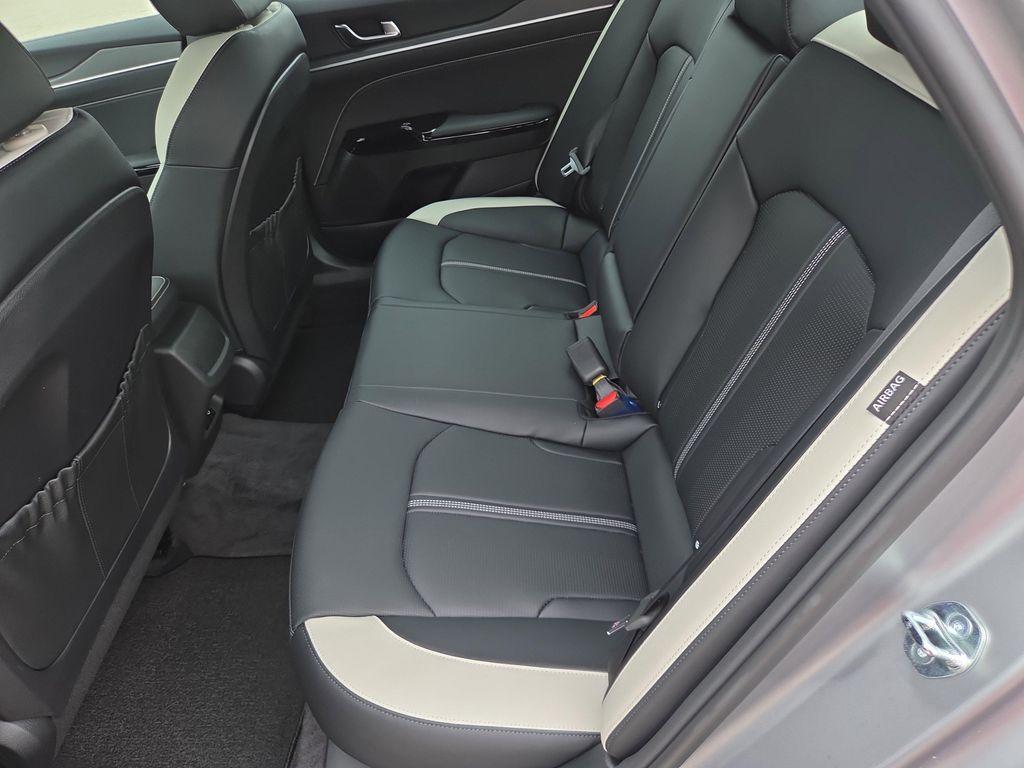 new 2026 Kia K5 car, priced at $31,109