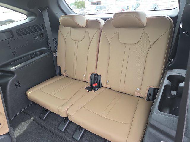 new 2026 Kia Sorento car, priced at $45,014