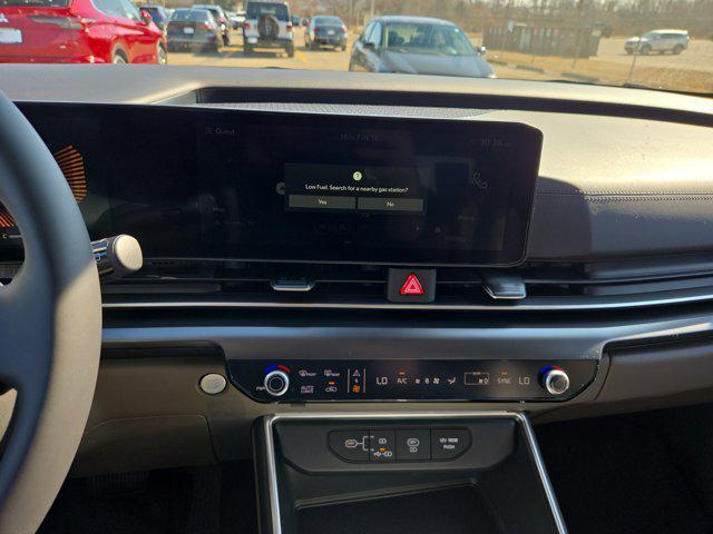 new 2026 Kia Carnival car, priced at $39,640