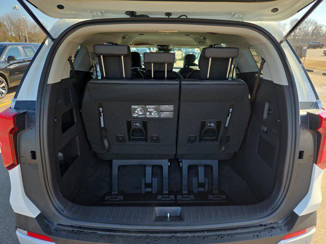 new 2026 Kia Carnival car, priced at $39,640