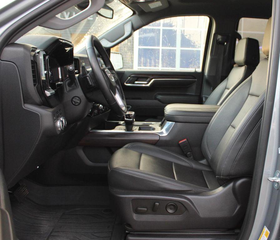 used 2023 GMC Sierra 1500 car, priced at $49,997