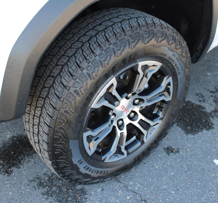 used 2025 GMC Canyon car