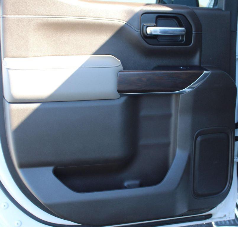 used 2021 GMC Sierra 1500 car, priced at $33,917