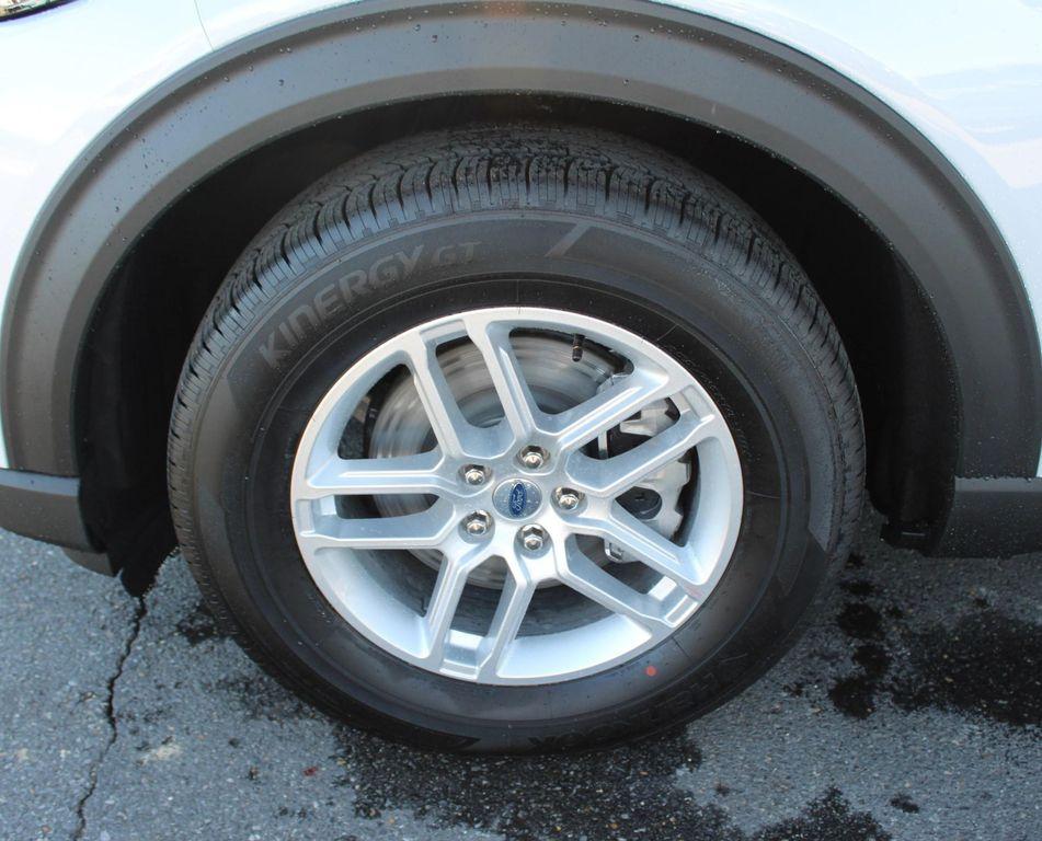 new 2026 Ford Explorer car, priced at $44,880