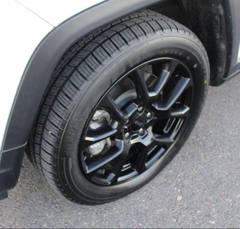 used 2024 Jeep Compass car, priced at $21,997