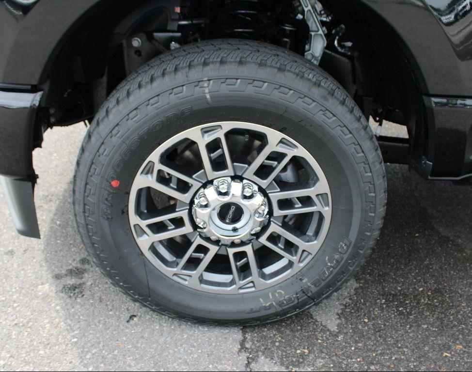 new 2025 Ford F-250 car, priced at $93,885