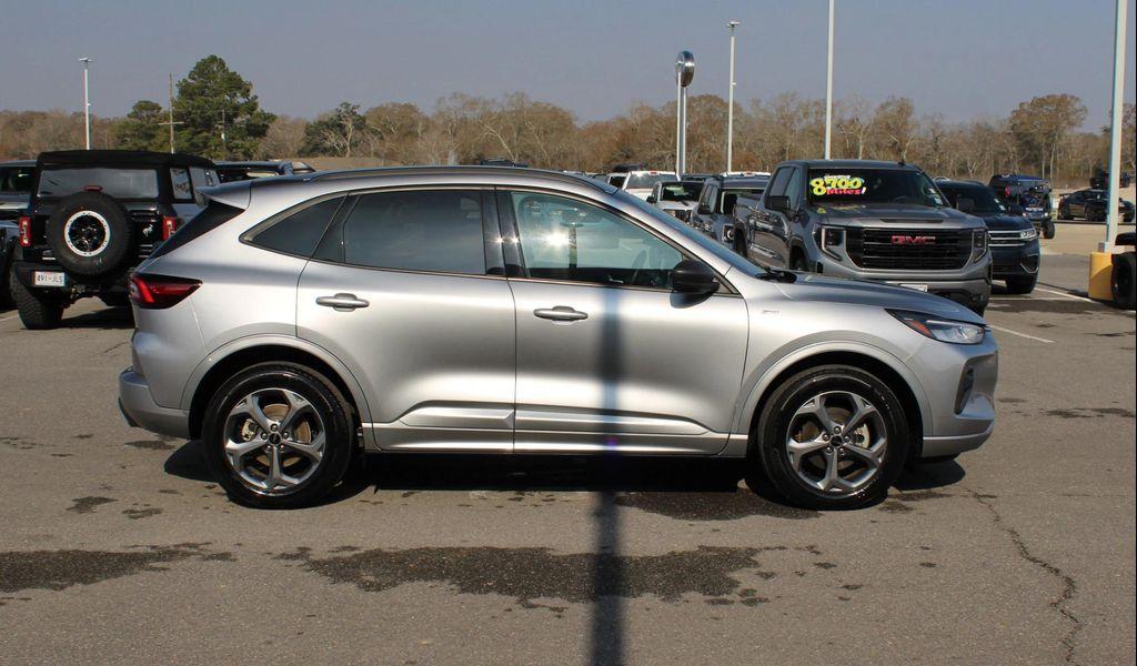 used 2023 Ford Escape car, priced at $21,557