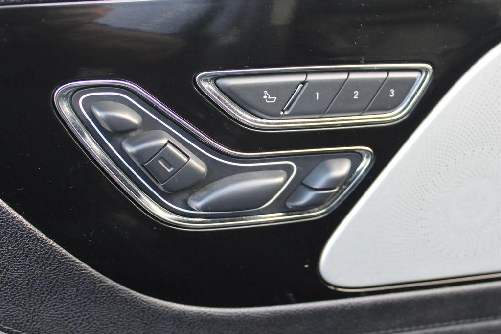 used 2022 Lincoln Aviator car, priced at $31,997