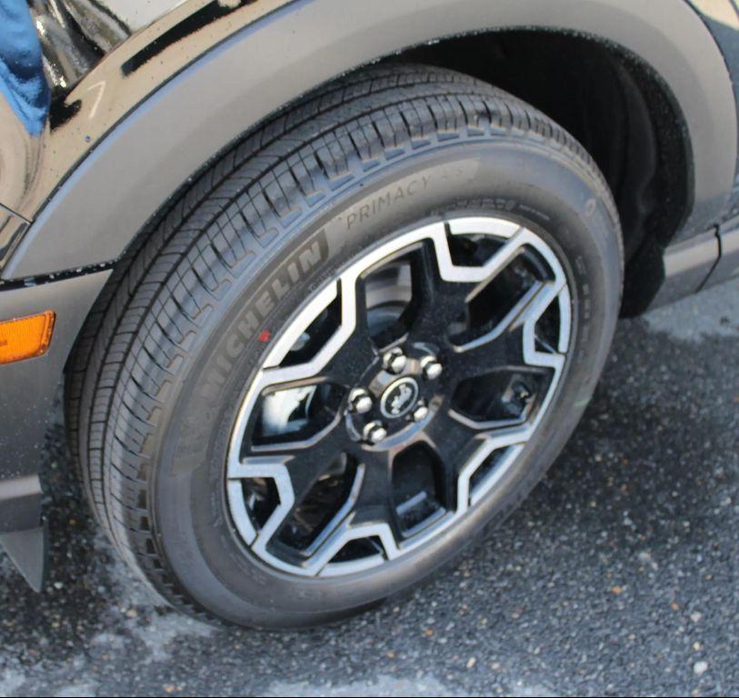 new 2025 Ford Bronco Sport car, priced at $34,790