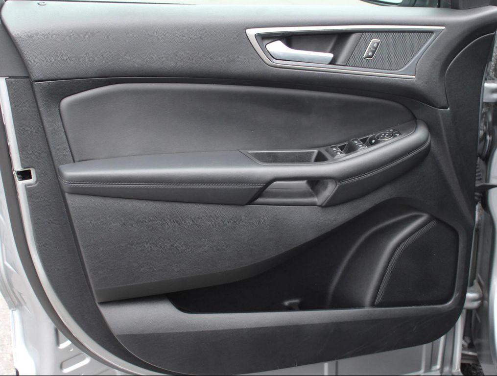 used 2024 Ford Edge car, priced at $24,997