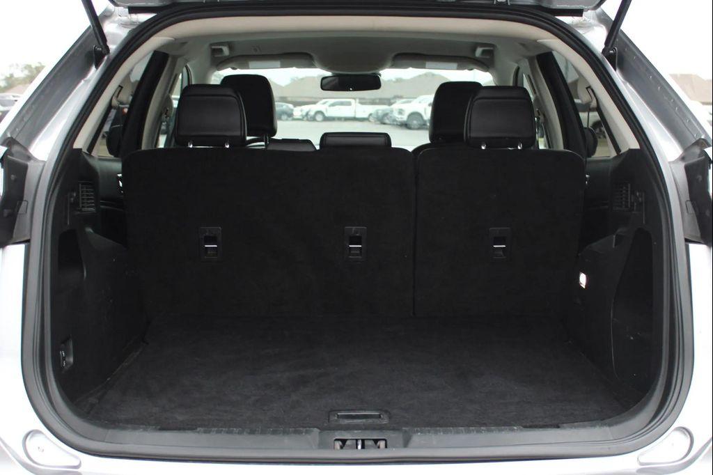 used 2024 Ford Edge car, priced at $24,997