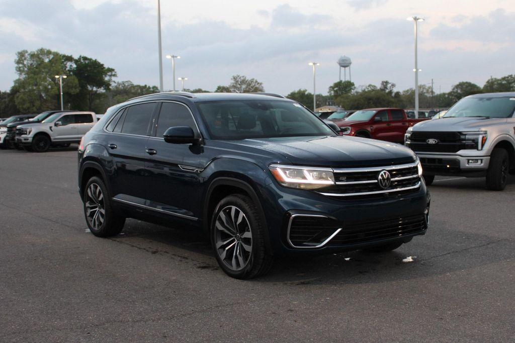 used 2023 Volkswagen Atlas Cross Sport car