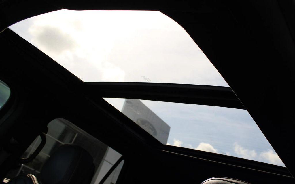 used 2024 Lincoln Navigator car, priced at $88,977