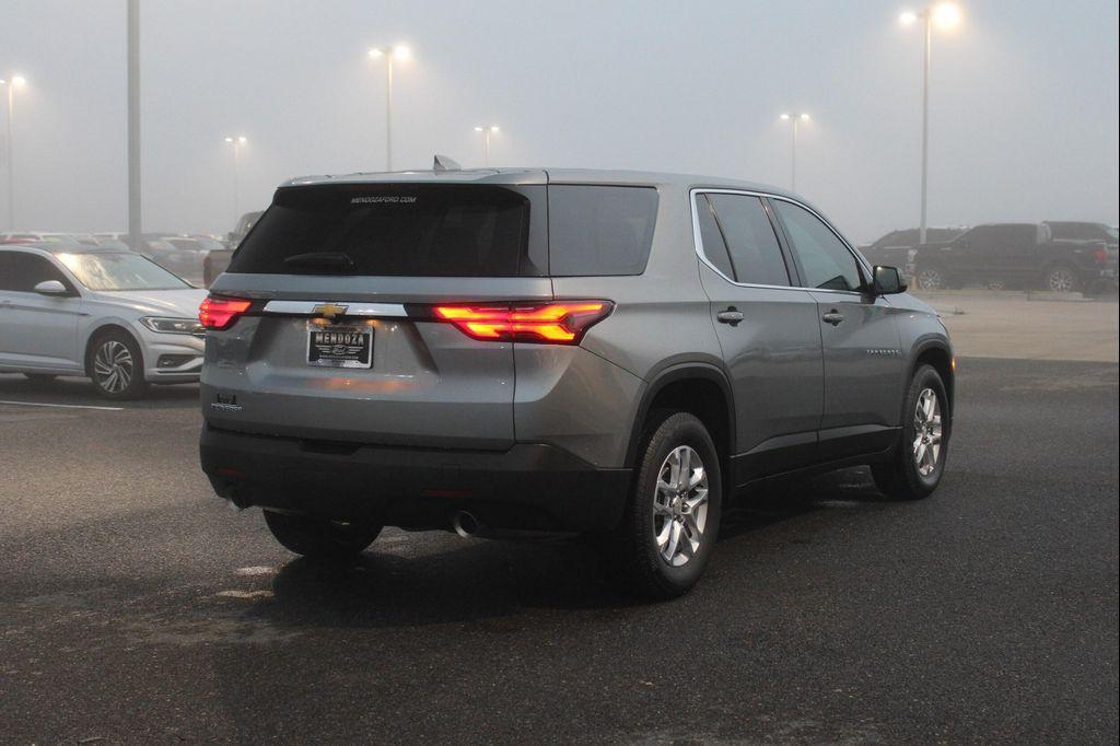 used 2023 Chevrolet Traverse car, priced at $26,597