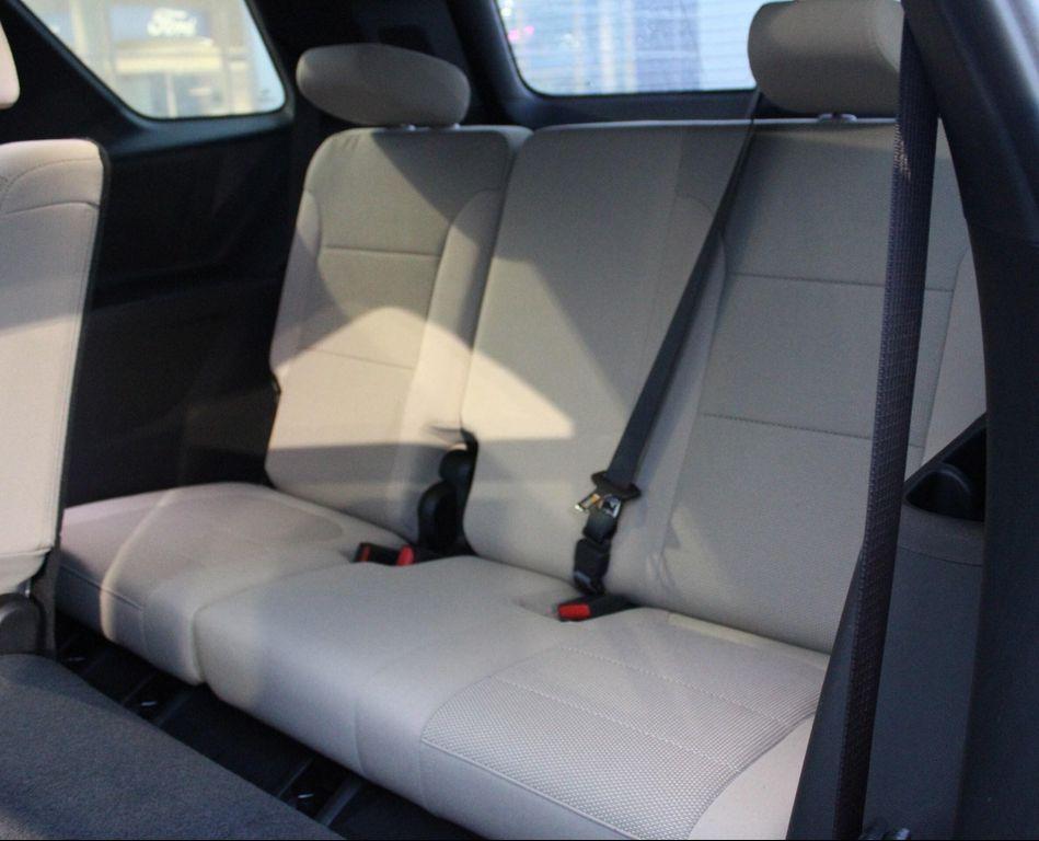 used 2023 Chevrolet Traverse car, priced at $26,597