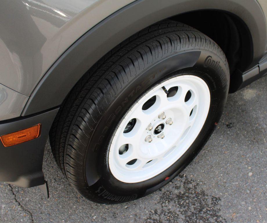 new 2025 Ford Bronco Sport car, priced at $33,280