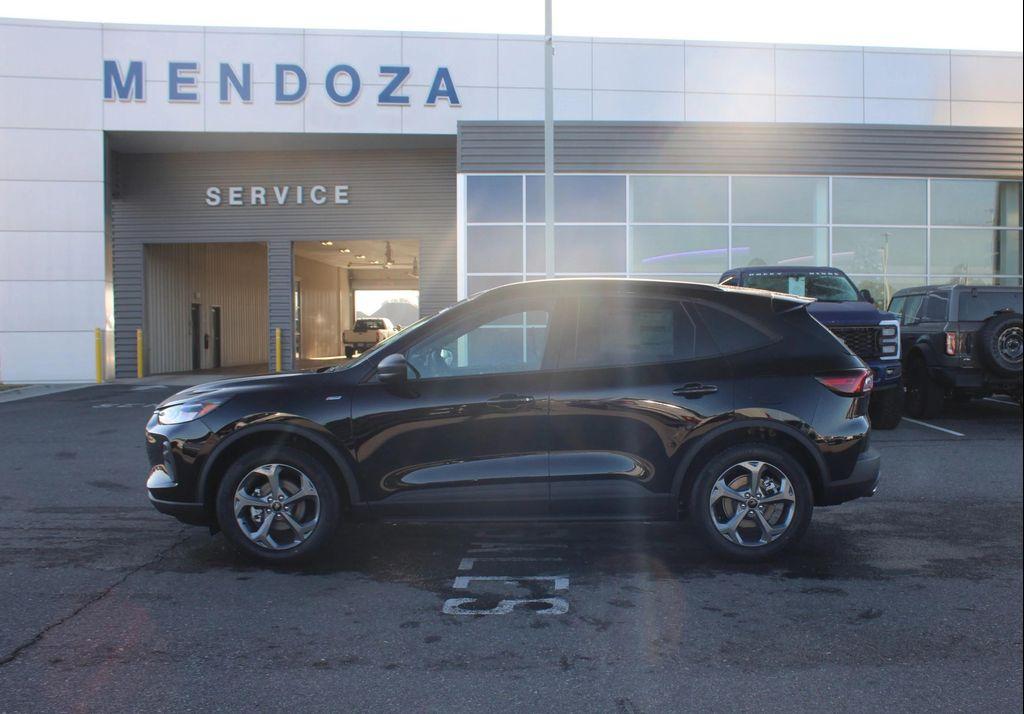 new 2026 Ford Escape car, priced at $33,025