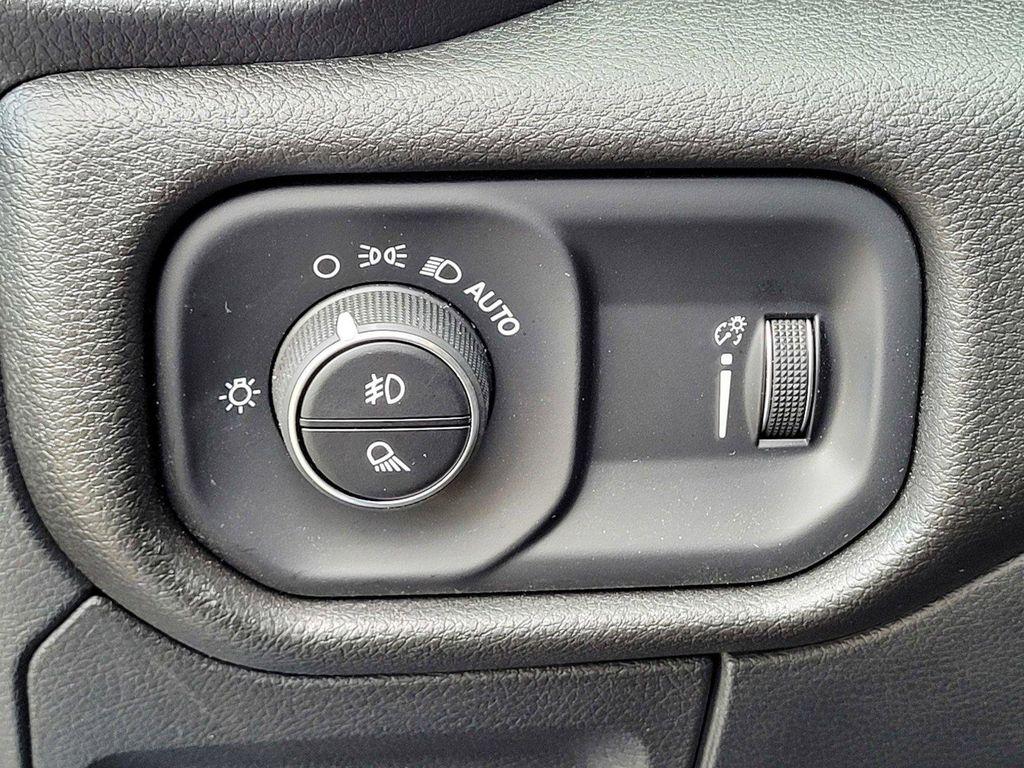 used 2025 Ram 1500 car, priced at $34,555