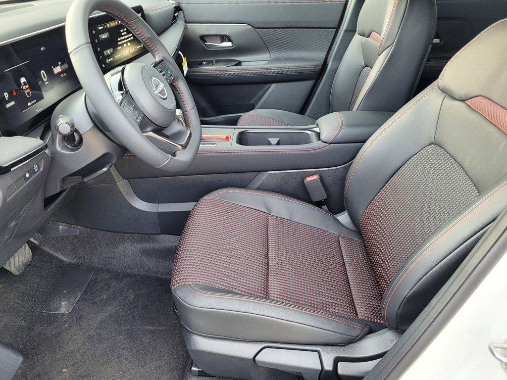 new 2025 Nissan Kicks car, priced at $25,085