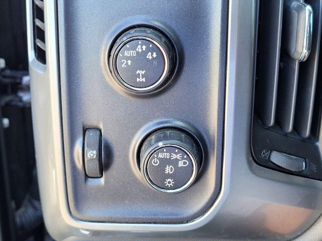 used 2014 Chevrolet Silverado 1500 car, priced at $22,685