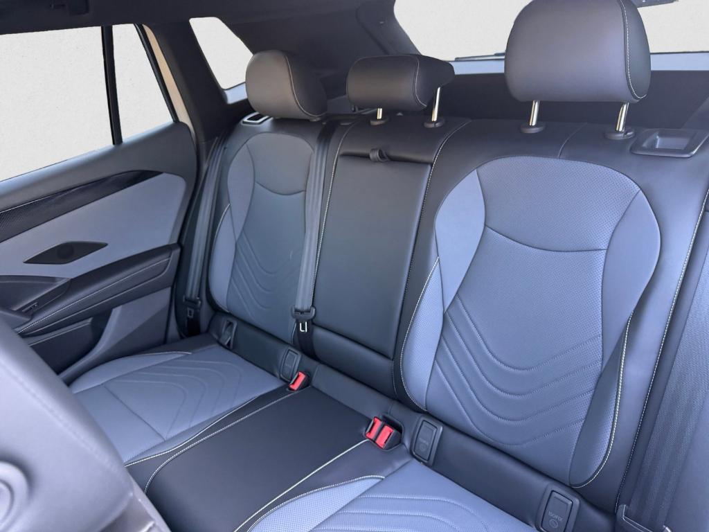 new 2026 Volkswagen Tiguan car, priced at $36,681