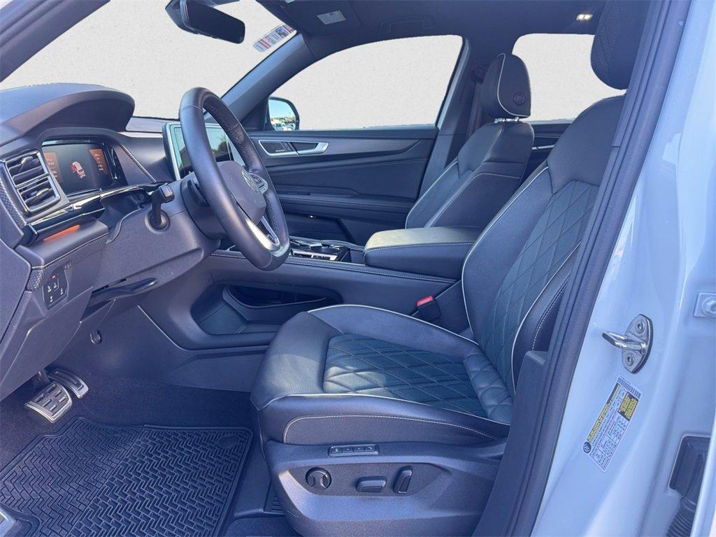 new 2025 Volkswagen Atlas Cross Sport car, priced at $41,245