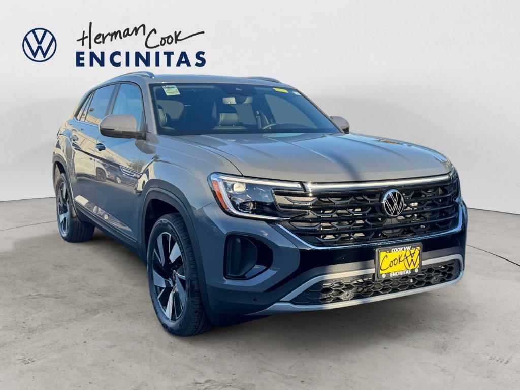 new 2026 Volkswagen Atlas Cross Sport car, priced at $45,055