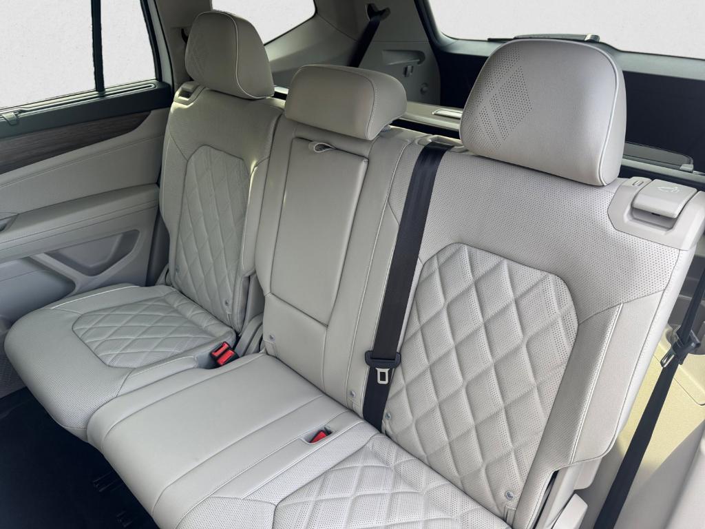 new 2026 Volkswagen Atlas car, priced at $54,829