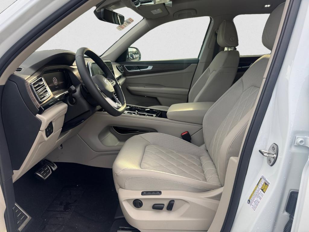 new 2026 Volkswagen Atlas car, priced at $54,829