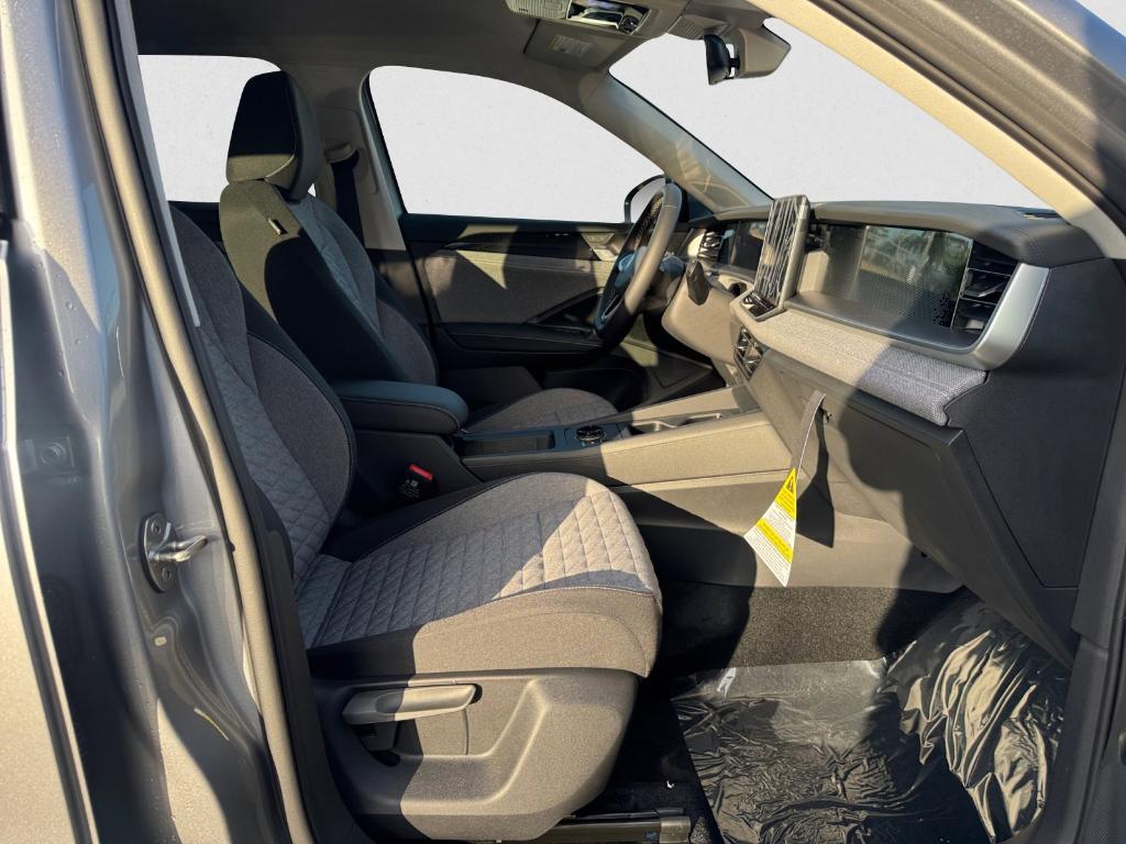 new 2026 Volkswagen Tiguan car, priced at $31,185