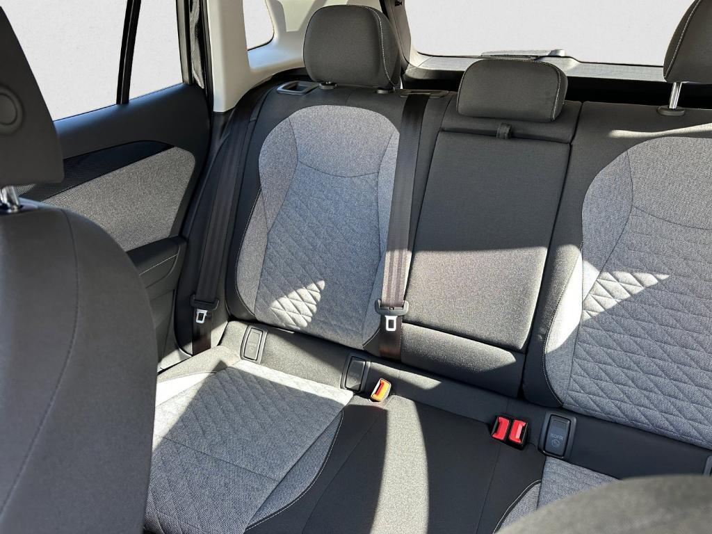 new 2026 Volkswagen Tiguan car, priced at $31,085