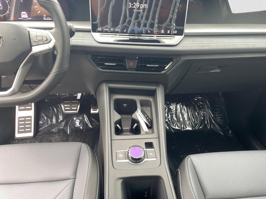 new 2026 Volkswagen Tiguan car, priced at $36,681