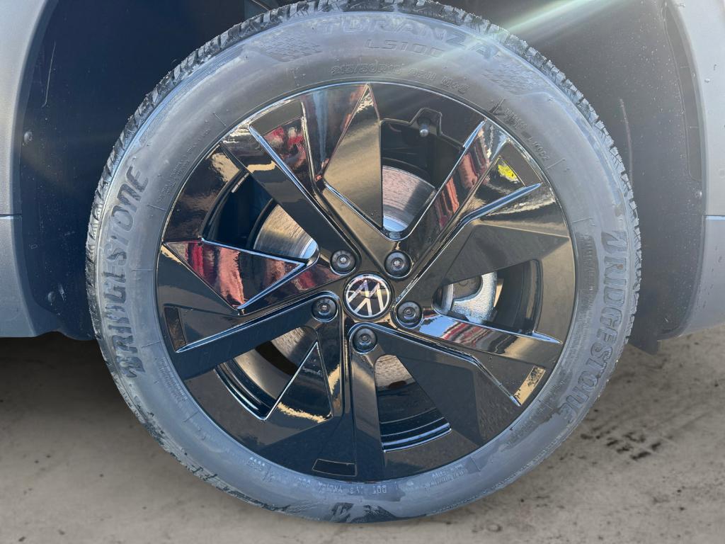 new 2025 Volkswagen Taos car, priced at $27,128
