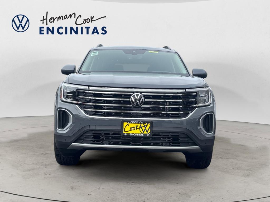 new 2026 Volkswagen Atlas car, priced at $45,728