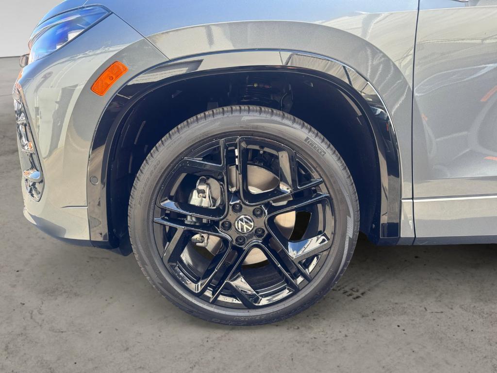 new 2026 Volkswagen Tiguan car, priced at $38,107