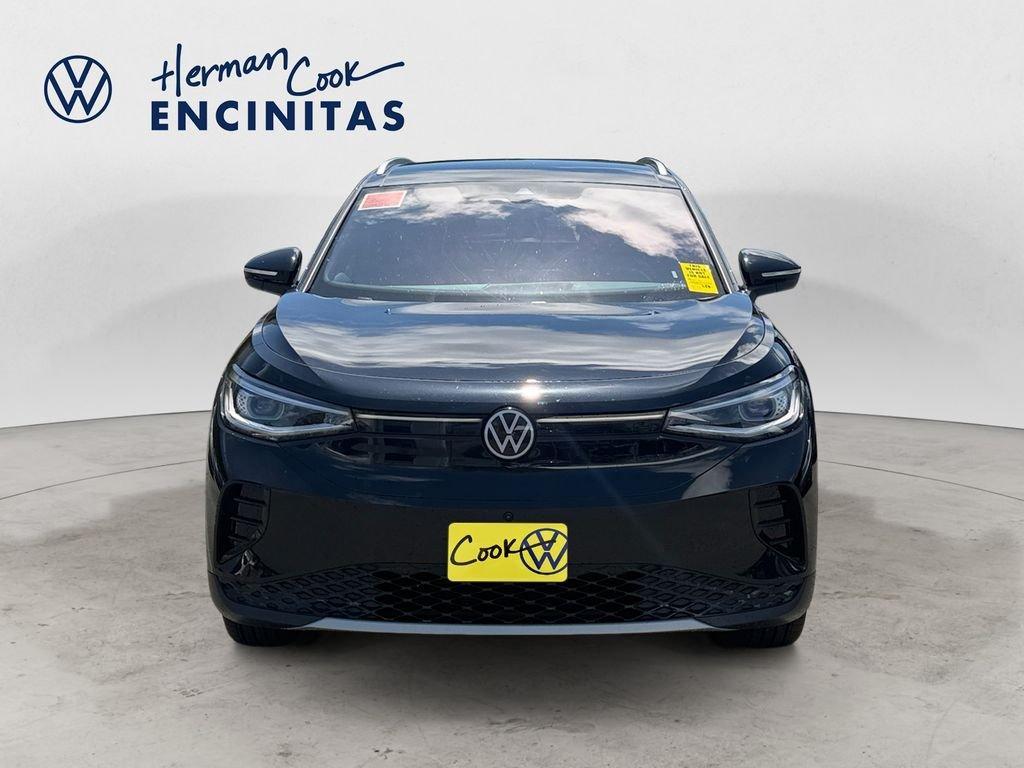 used 2025 Volkswagen ID.4 car, priced at $36,995