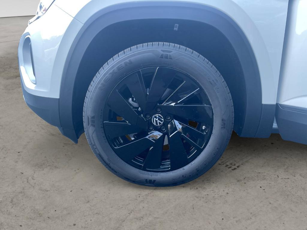 new 2026 Volkswagen Atlas car, priced at $44,829