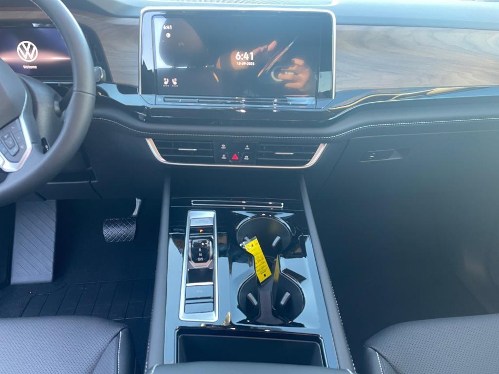 new 2026 Volkswagen Atlas car, priced at $44,829